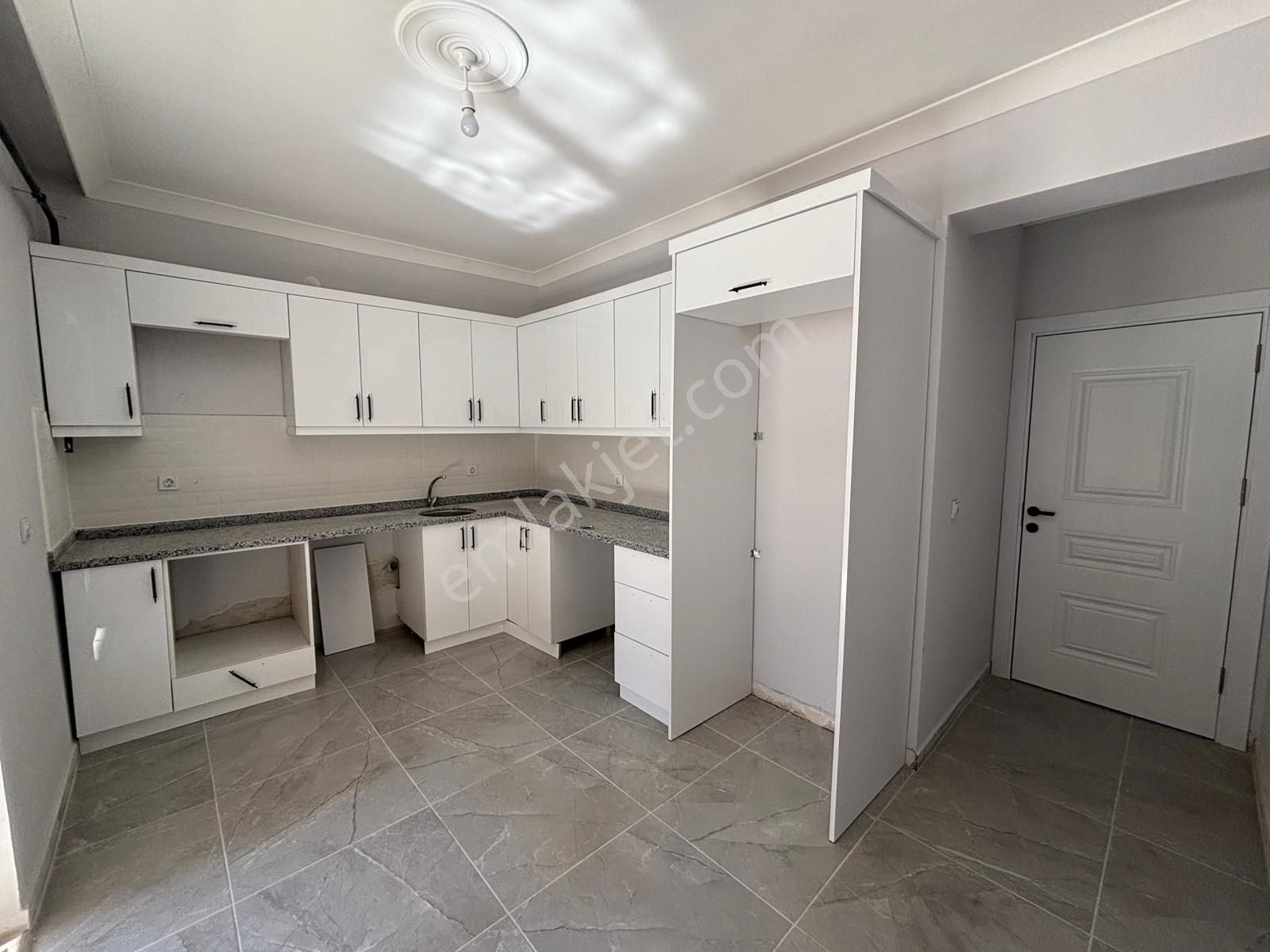 **eryıldız İnşa'tan**2.49 Faizle Sınırsız Kredi İmkanı**butik Site İçinde 125m2 Ultra Lüx 3+1 - Görsel 11