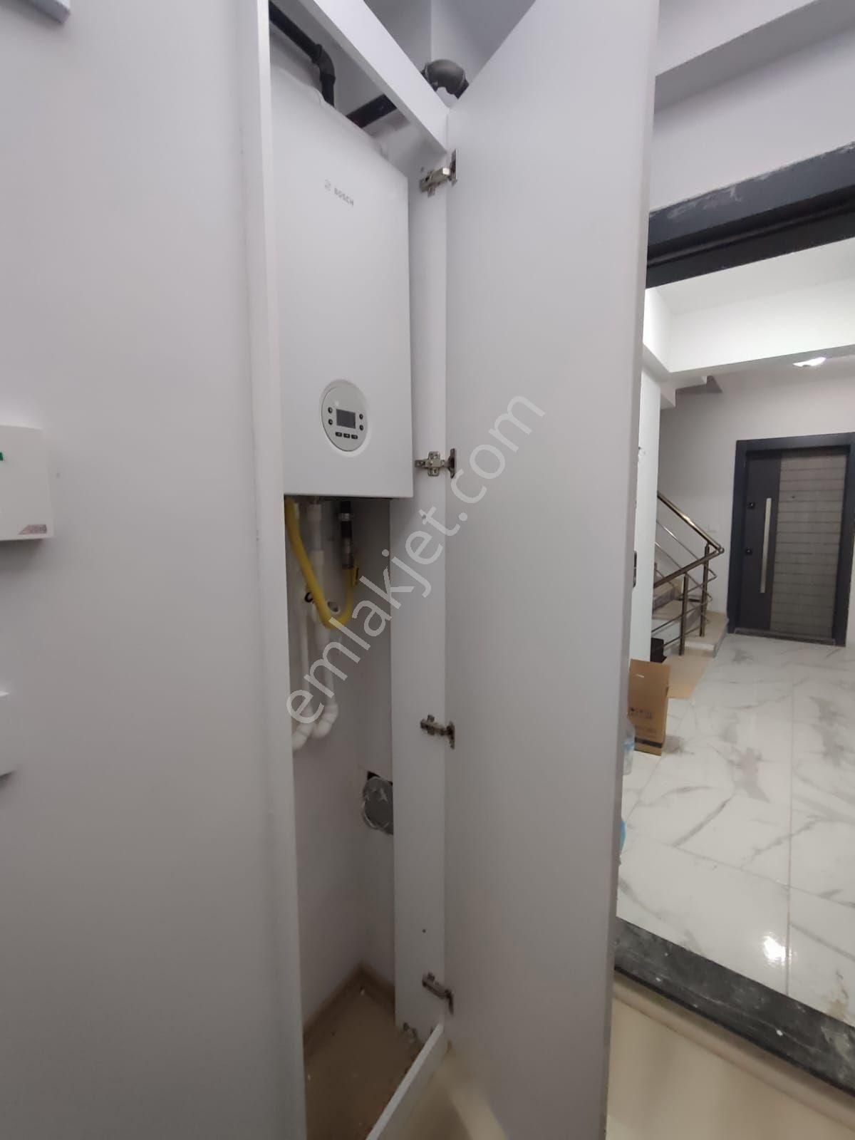 Başkut Emlak' Tan Örnekköy Mah.de 2+1 Kiralık Daire - Görsel 12