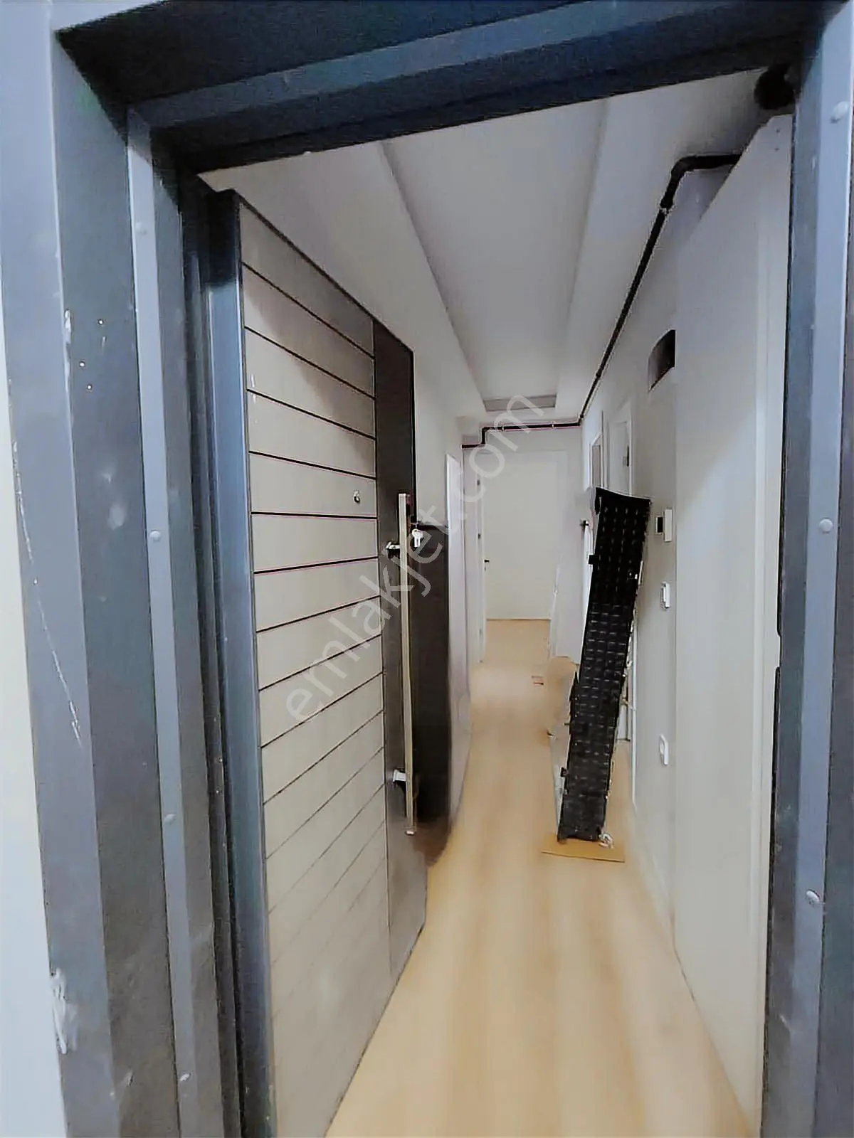 Başkut Emlak' Tan Örnekköy Mah.de 2+1 Kiralık Daire