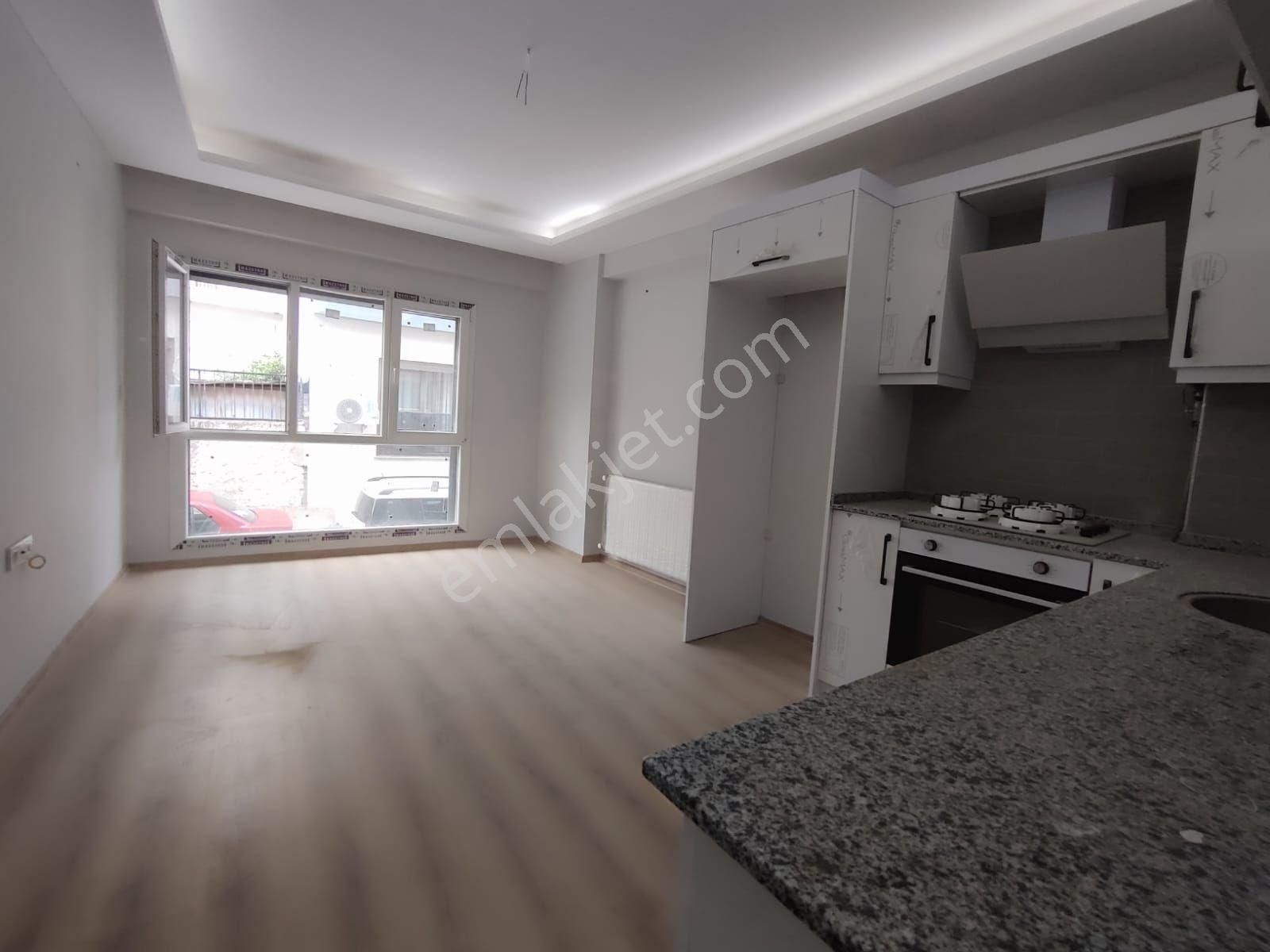 Başkut Emlak' Tan Örnekköy Mah.de 2+1 Kiralık Daire - Görsel 6