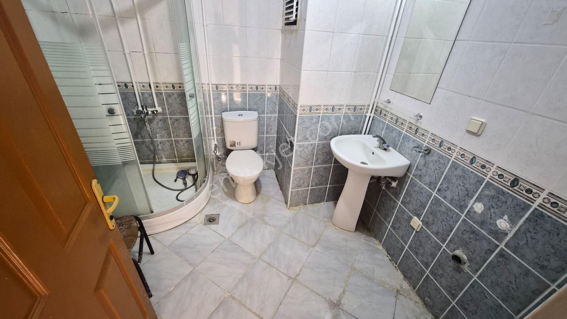 Kent Emlak'tan Cebecide Asansörlü 8. Katta Full Yapılı 3+1 Kiralık Daire - Görsel 11