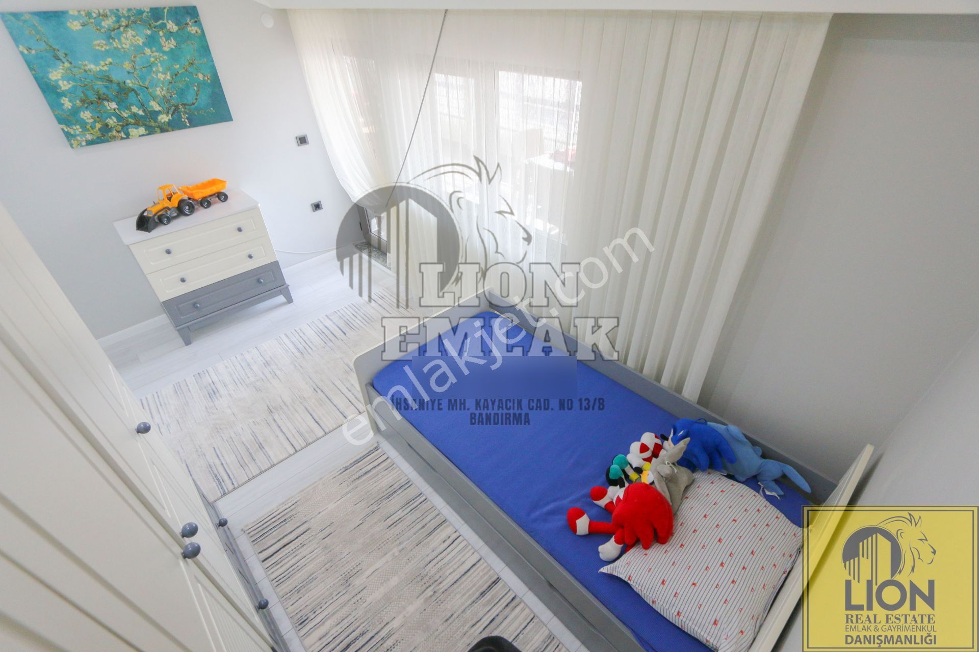 Lıon Emlak'tan İhsaniye'de İşlek Cadde Üzeri Luks Tasarım 3+1 Satılık Daire - Görsel 4