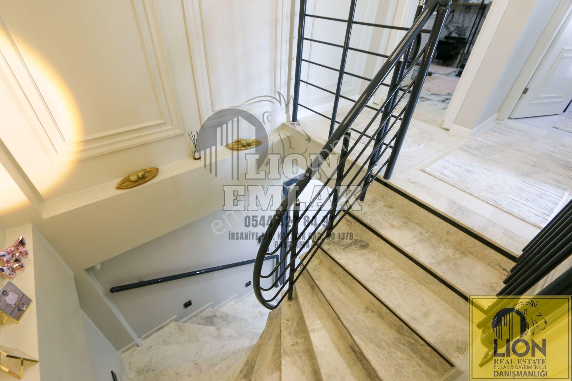 Lıon Emlak'tan İhsaniye'de İşlek Cadde Üzeri Luks Tasarım 3+1 Satılık Daire - Görsel 3