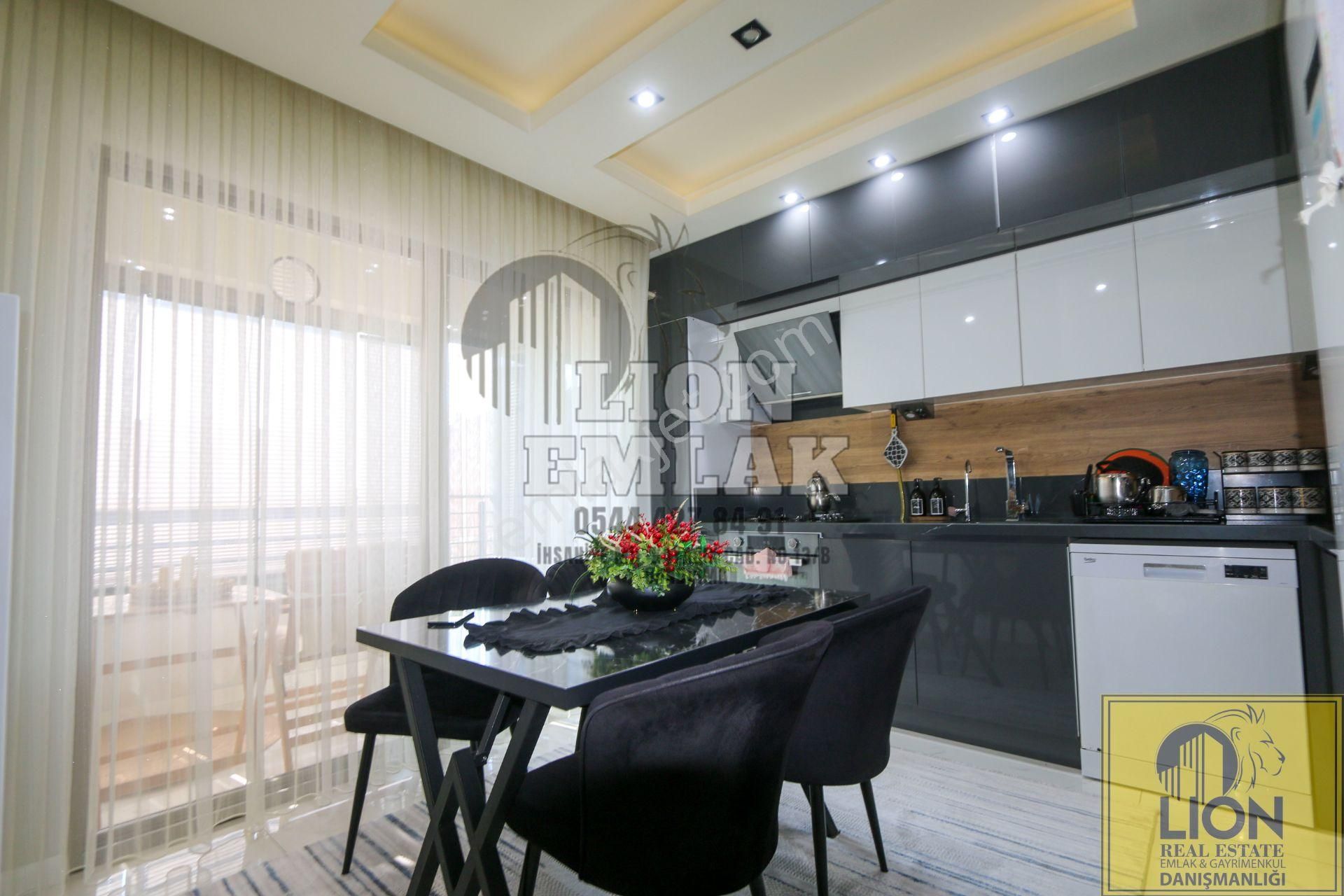 Lıon Emlak'tan İhsaniye'de İşlek Cadde Üzeri Luks Tasarım 3+1 Satılık Daire - Görsel 12