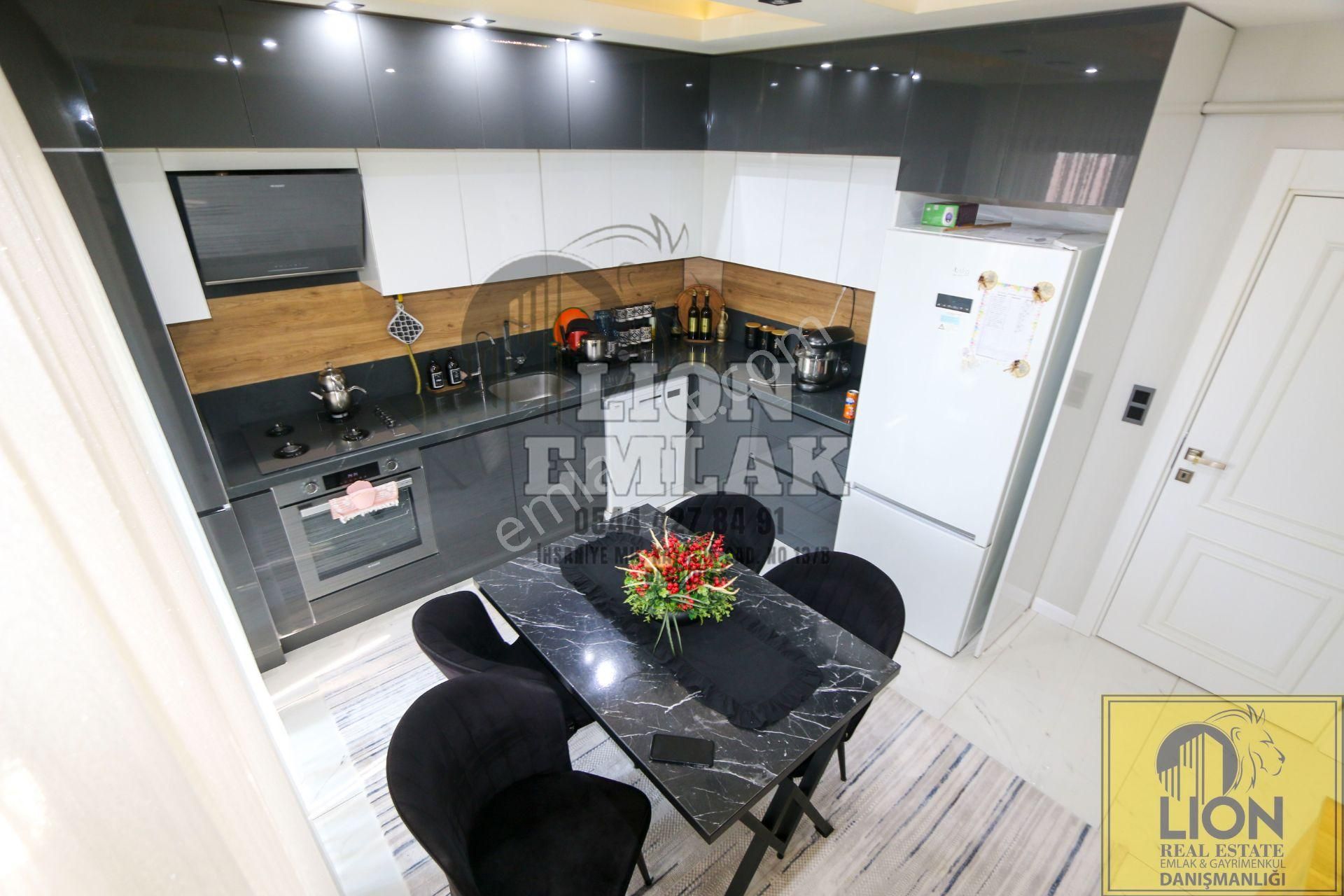 Lıon Emlak'tan İhsaniye'de İşlek Cadde Üzeri Luks Tasarım 3+1 Satılık Daire - Görsel 11