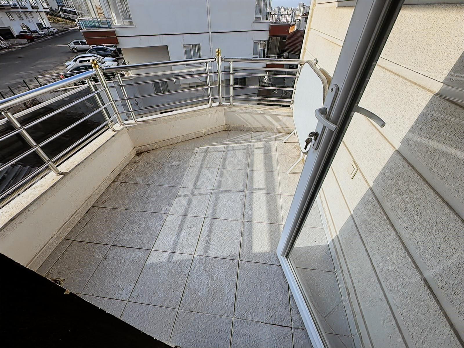 Atapark'ta Kuruş Masrafsız Ara Katta Yapılı Taşınmaya Hazır 3+1 - Görsel 8