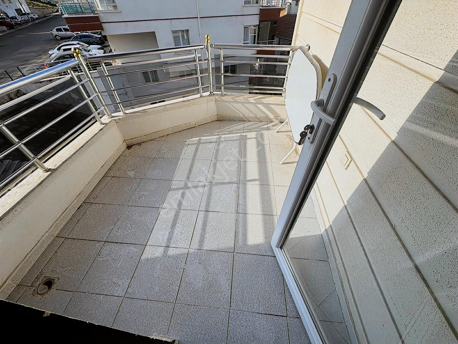 Atapark'ta Kuruş Masrafsız Ara Katta Yapılı Taşınmaya Hazır 3+1 - Görsel 11