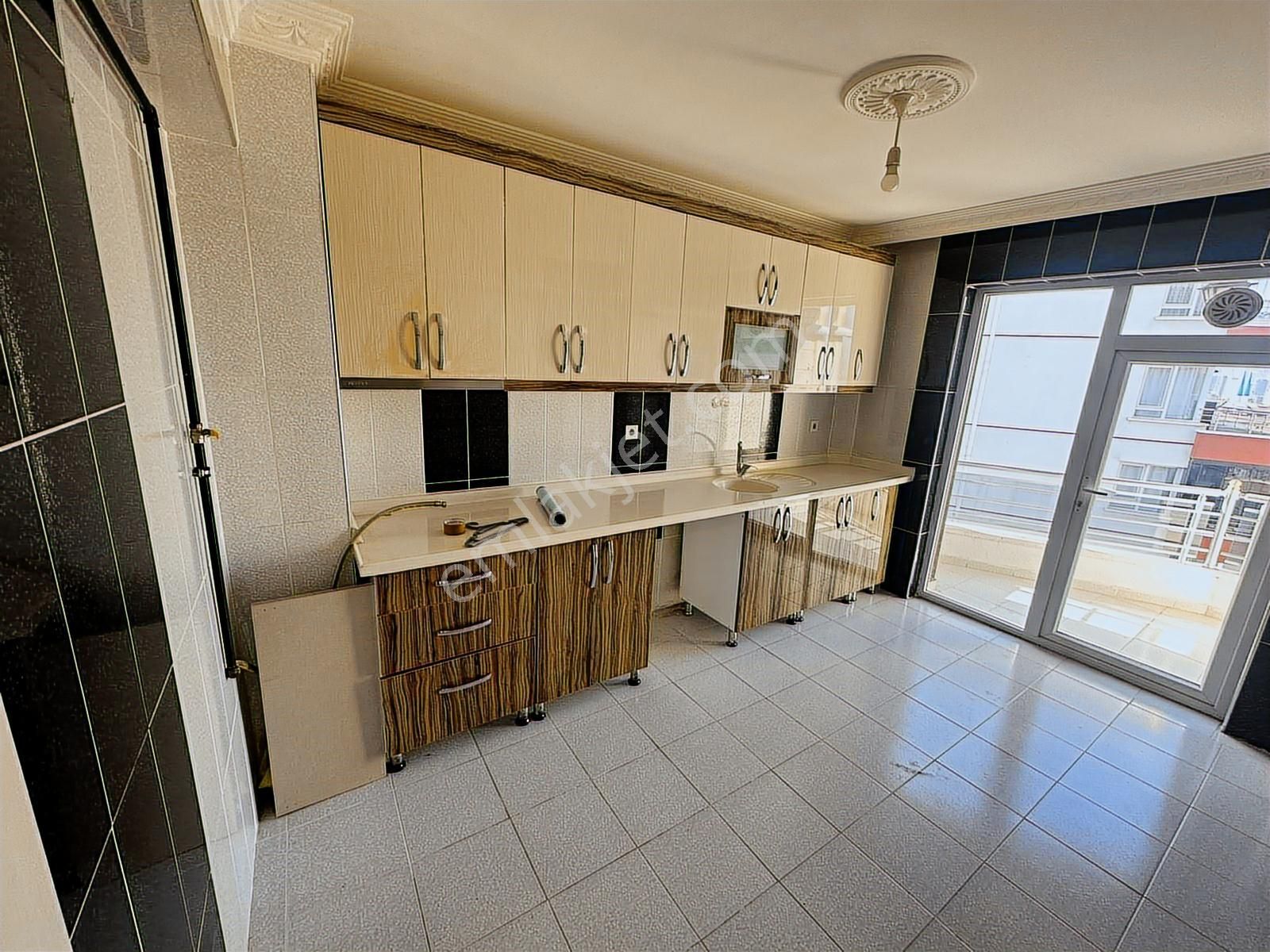 Atapark'ta Kuruş Masrafsız Ara Katta Yapılı Taşınmaya Hazır 3+1 - Görsel 3