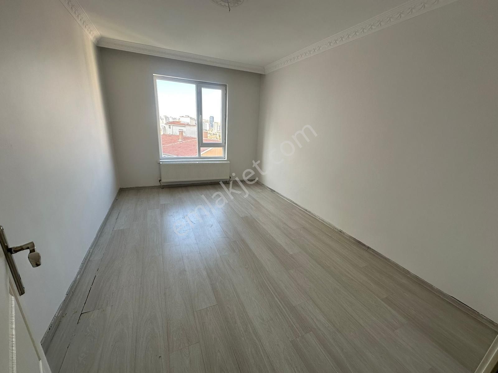 Atapark'ta Kuruş Masrafsız Ara Katta Yapılı Taşınmaya Hazır 3+1 - Görsel 15