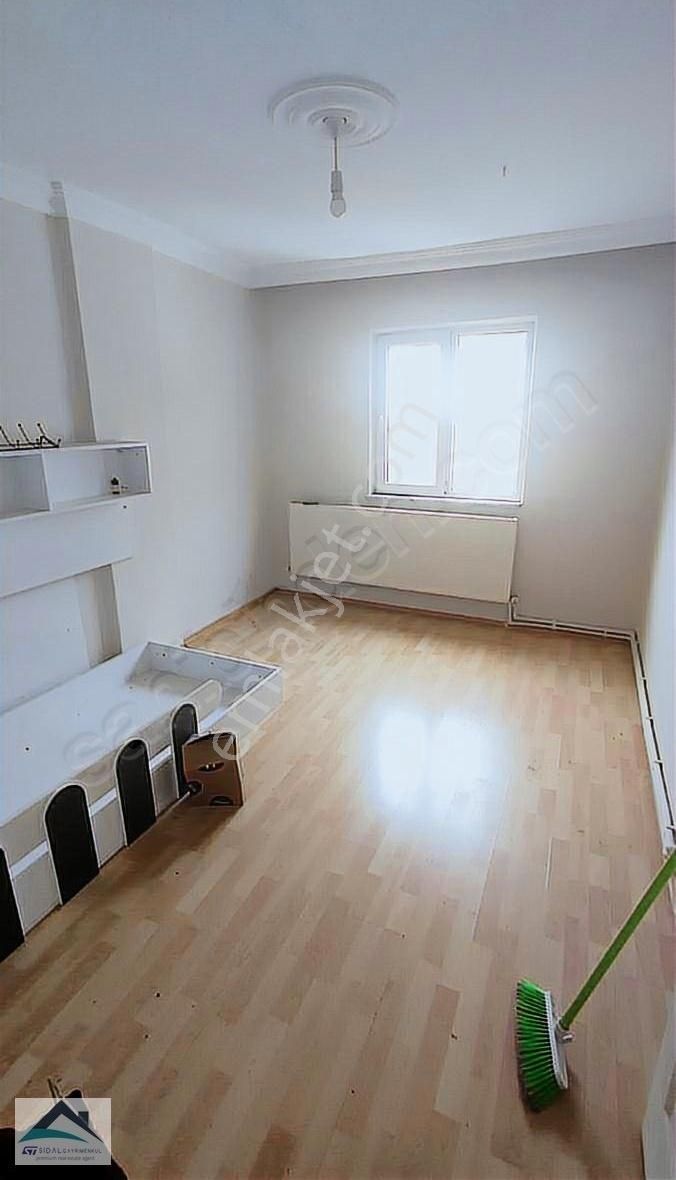 Dinçer Mahallesinde 2+1 Kapalı Mutfaklı Satılık Daire - Görsel 12