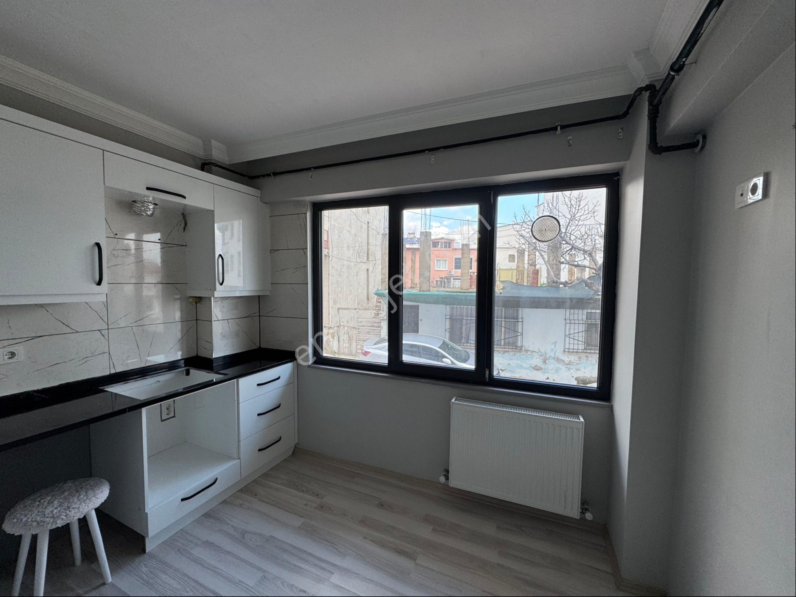 Beka Gayrımenkul'den Tekke Mahallesinde Geniş 1+1 Daire - Görsel 13