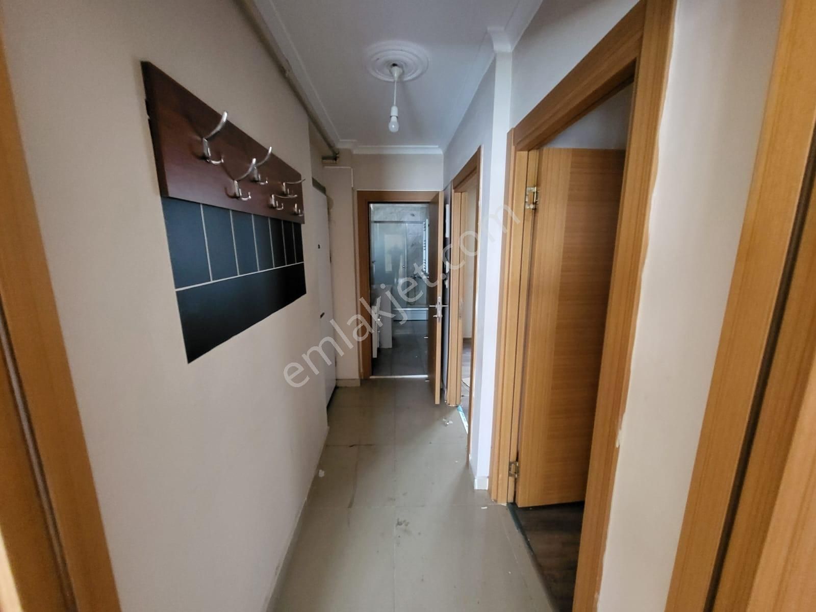 Anka'dan Üsküdar Bulgurlu'nun Tam Merkezinde Metroya Yakın 2+1 - Görsel 13