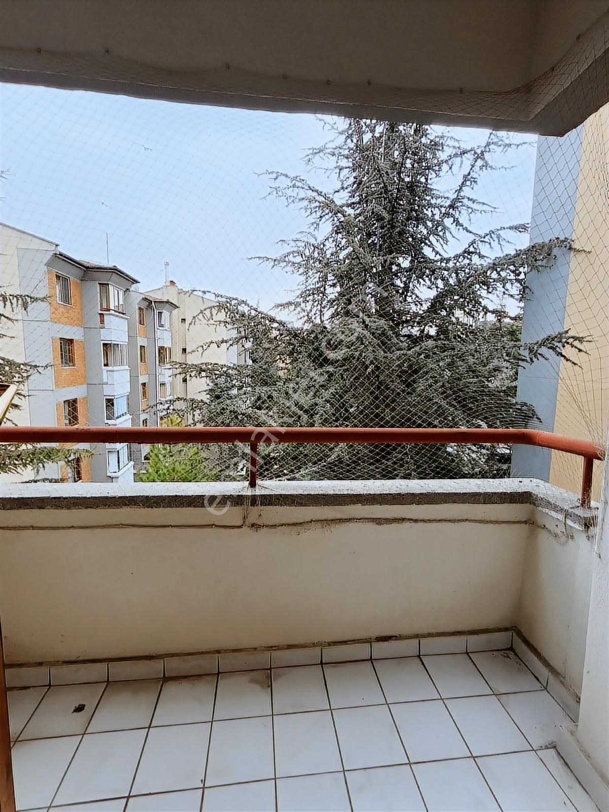 Polat Live Emlaktan Çayyolu Başak 2 Sitesinde Boş Ara Kat - Görsel 24