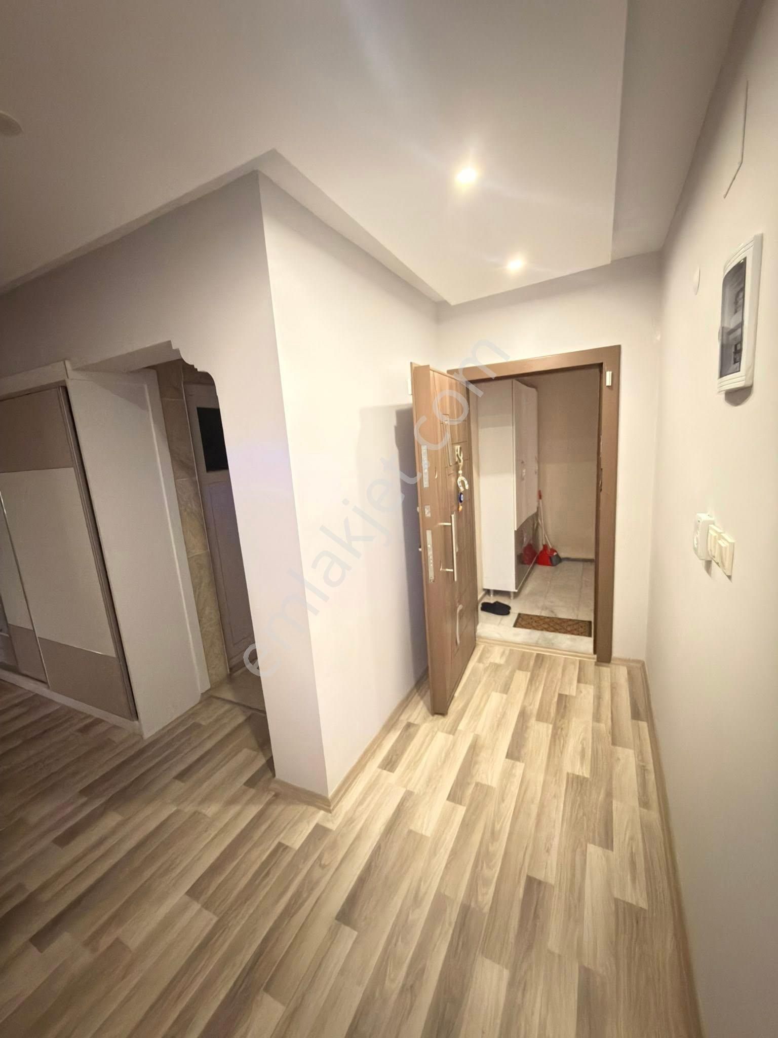 Nazilli Şirinevler Mahallesi Millet Bahçesi Altı Lüks Ve Geniş Ara Kat Daire! - Görsel 10