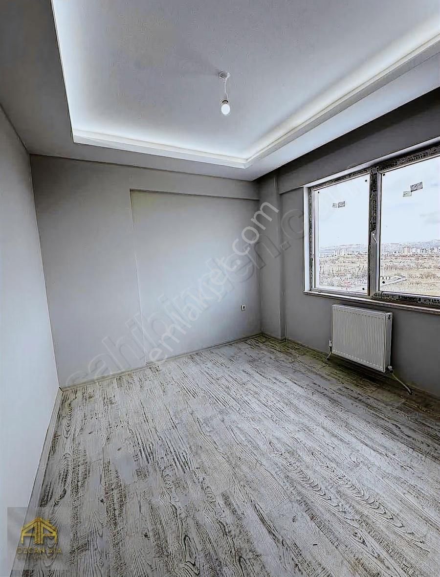 Özcan Ata Gayrimenkul'den Kıralık Sıfır 3+1 Daire - Görsel 2