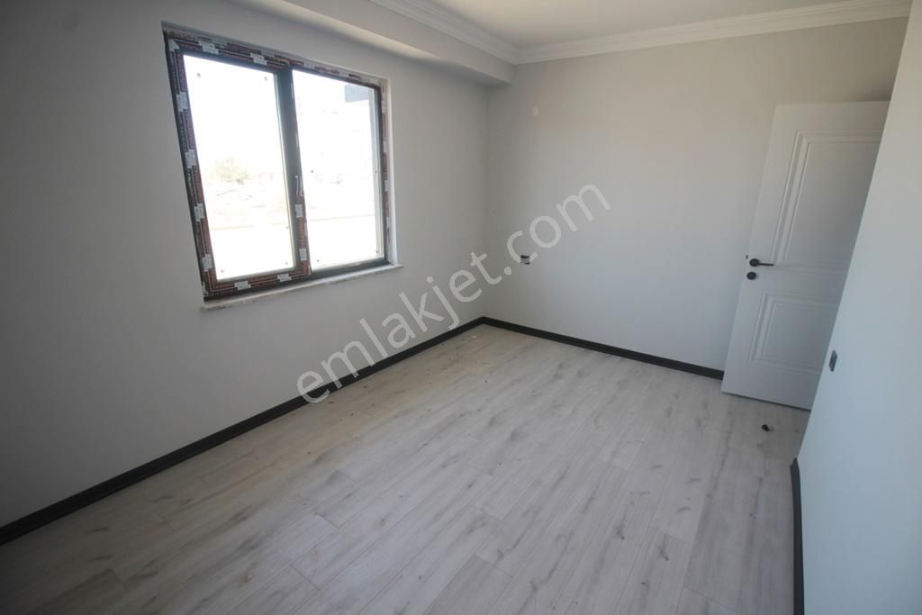 Havuzlarda '2+1 / 100m2' Site İçinde Sıfır Kiralık Daire - Görsel 2