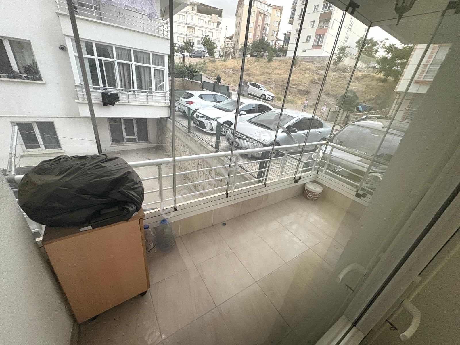 Sincan Tandoğan Mh'de Bağımsız Arakat Ön Cehe Boş 2+1 Yeni Bina - Görsel 14