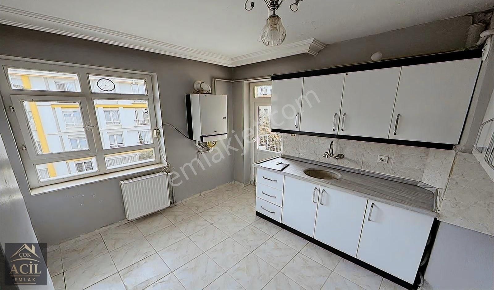 Çok Acil'den Kanuni Mh. 3+1 4.kat Kiralık Daire!