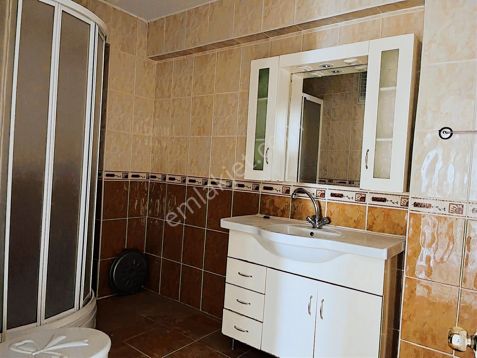 Vadim'den Ayyıldız Anadolu Lisesi Yak Güney Cephe Orta Kat Daire - Görsel 31