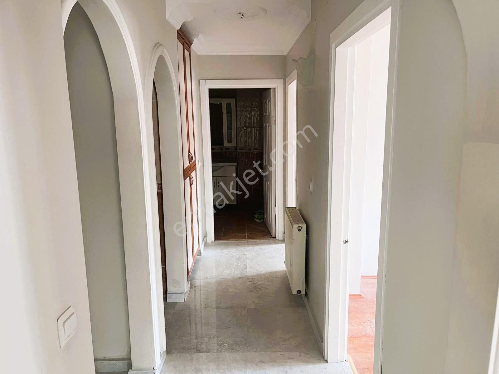 Vadim'den Ayyıldız Anadolu Lisesi Yak Güney Cephe Orta Kat Daire - Görsel 5