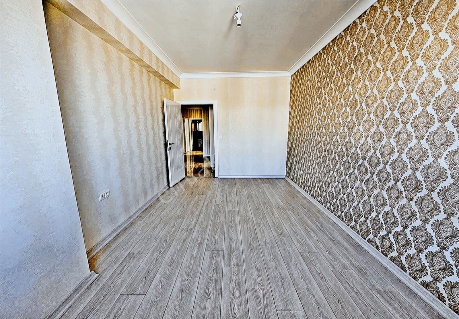 Atapark'ta Kuruş Masrafsız Full Yapılı Geniş M2 Taşınmaya Hazır! - Görsel 28