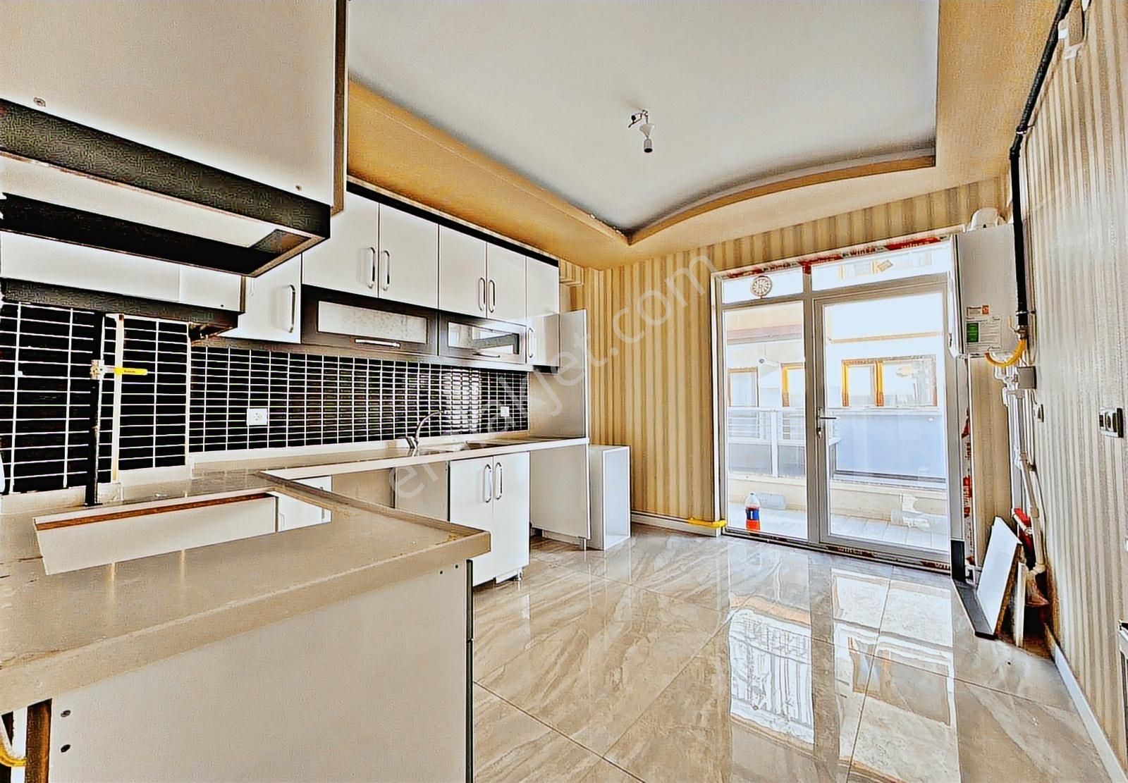 Atapark'ta Kuruş Masrafsız Full Yapılı Geniş M2 Taşınmaya Hazır!