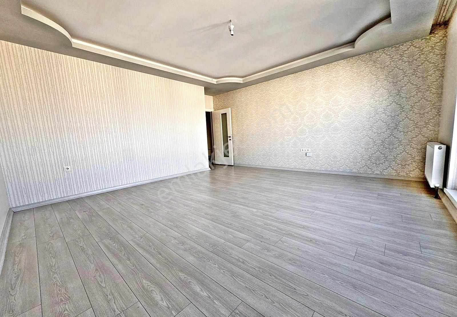 Atapark'ta Kuruş Masrafsız Full Yapılı Geniş M2 Taşınmaya Hazır! - Görsel 26