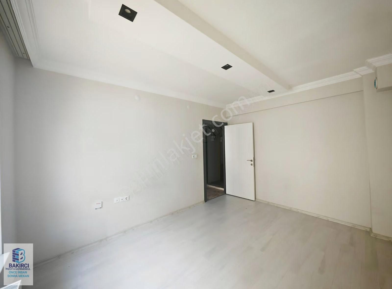 Bakırcı İnşaat & Gym.'den Büyükdere Mah. 1+1 Kiralık Daire - Görsel 15
