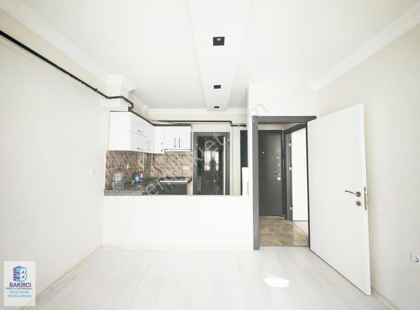 Bakırcı İnşaat & Gym.'den Büyükdere Mah. 1+1 Kiralık Daire