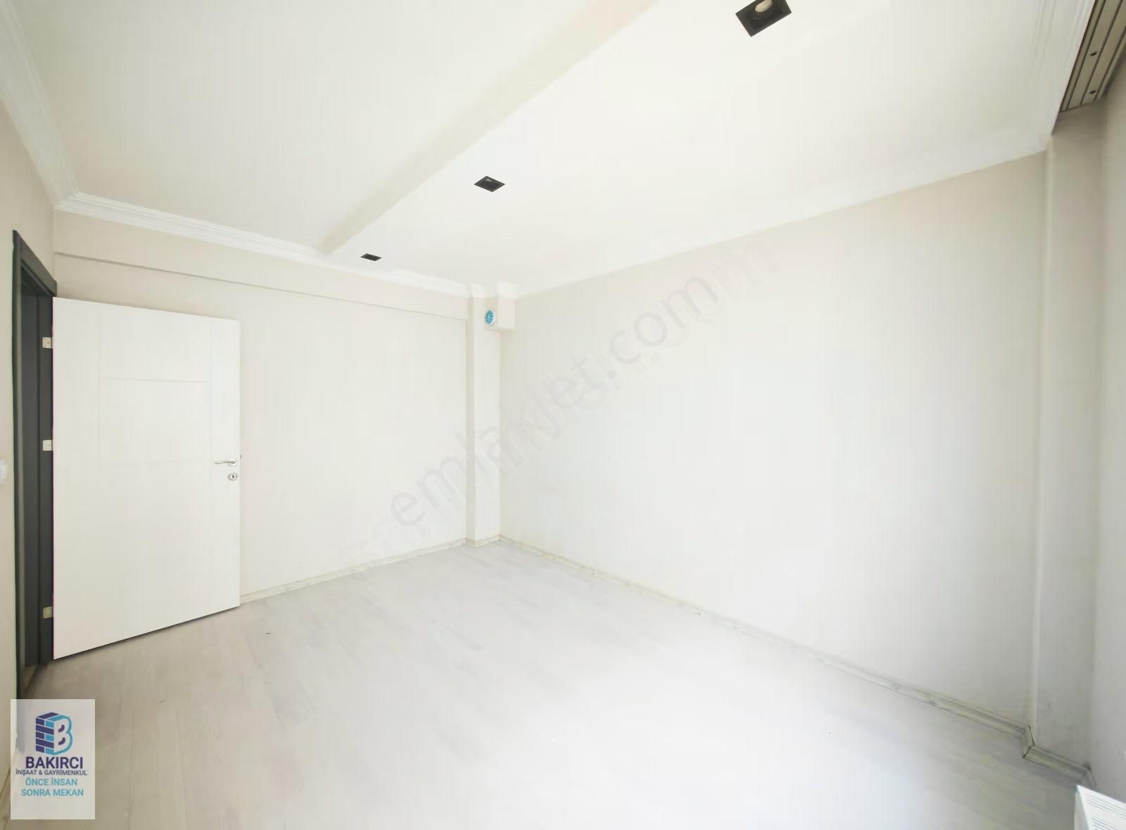 Bakırcı İnşaat & Gym.'den Büyükdere Mah. 1+1 Kiralık Daire - Görsel 16