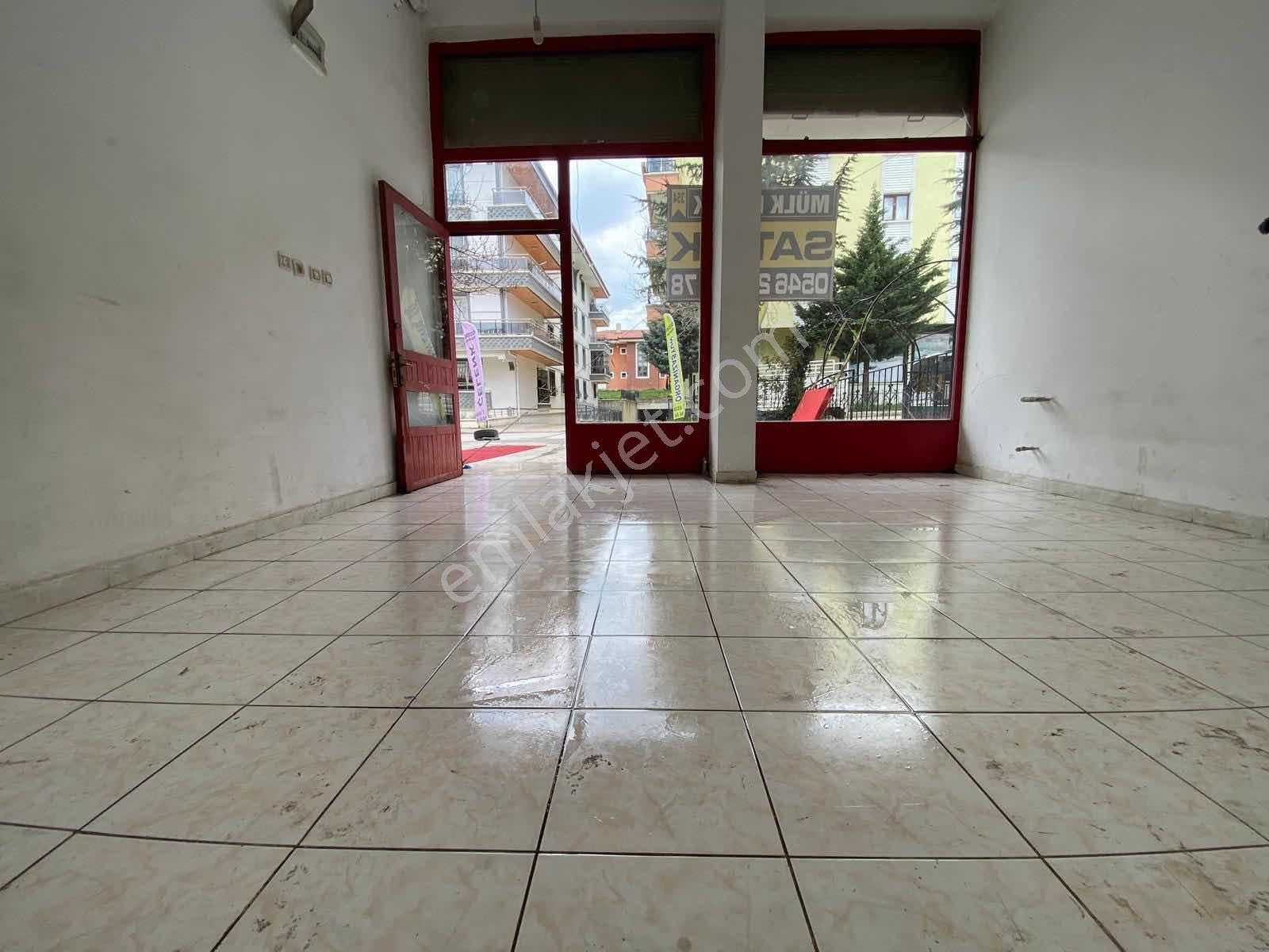 Kaçırılmaz Fırsat Bu Fiyata Bulunmaz Fırsat 30 M2 Dükkan !! - Görsel 33