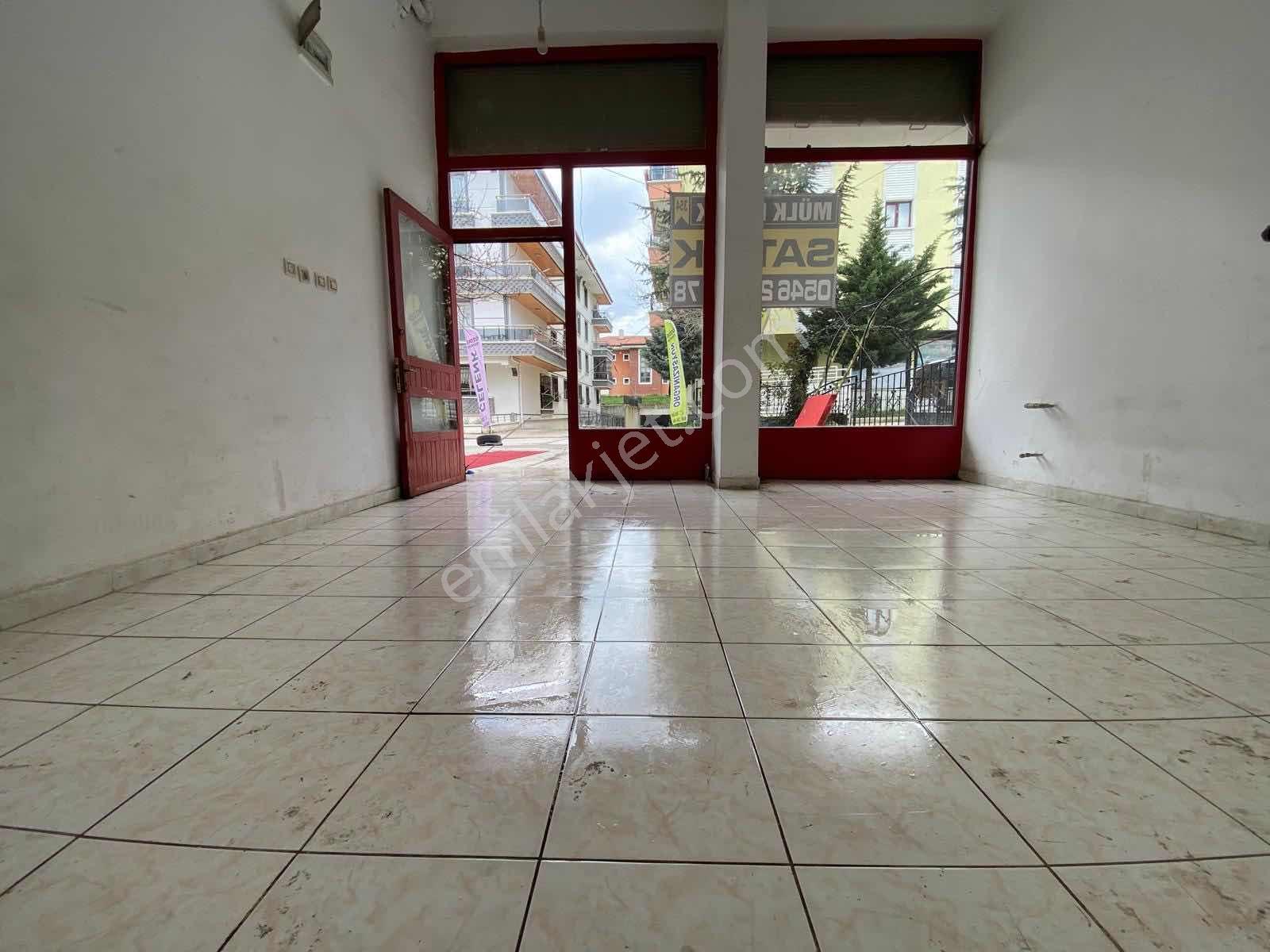 Kaçırılmaz Fırsat Bu Fiyata Bulunmaz Fırsat 30 M2 Dükkan !! - Görsel 36