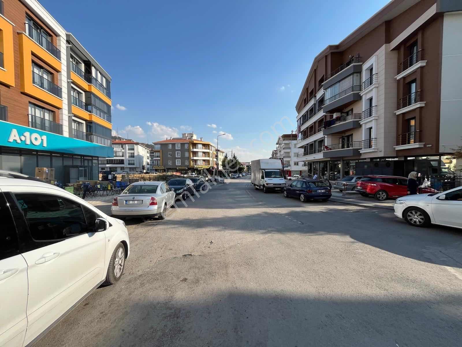 Kaçırılmaz Fırsat Bu Fiyata Bulunmaz Fırsat 30 M2 Dükkan !! - Görsel 21