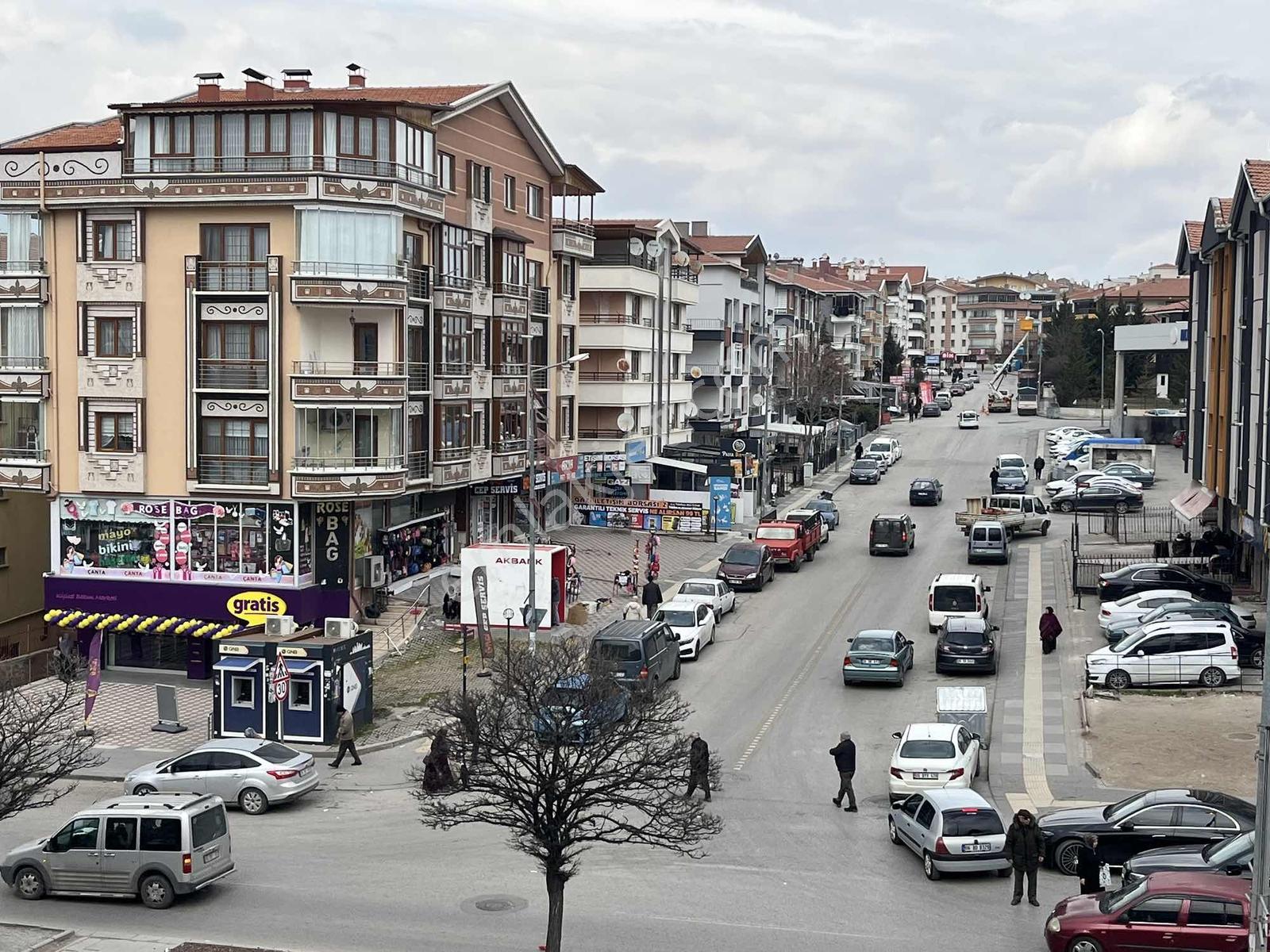 Kaçırılmaz Fırsat Bu Fiyata Bulunmaz Fırsat 30 M2 Dükkan !! - Görsel 25