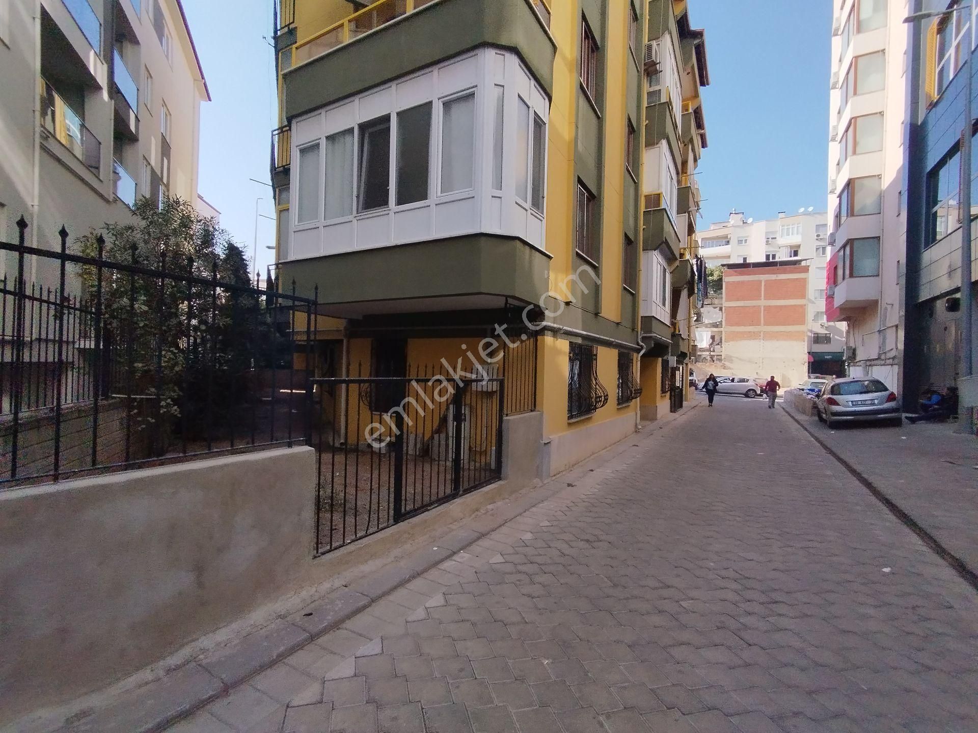 Denizli/çınar Kütüphane Arkası Zemin Girişli 2+1 Kombili Geniş Daire - Görsel 2