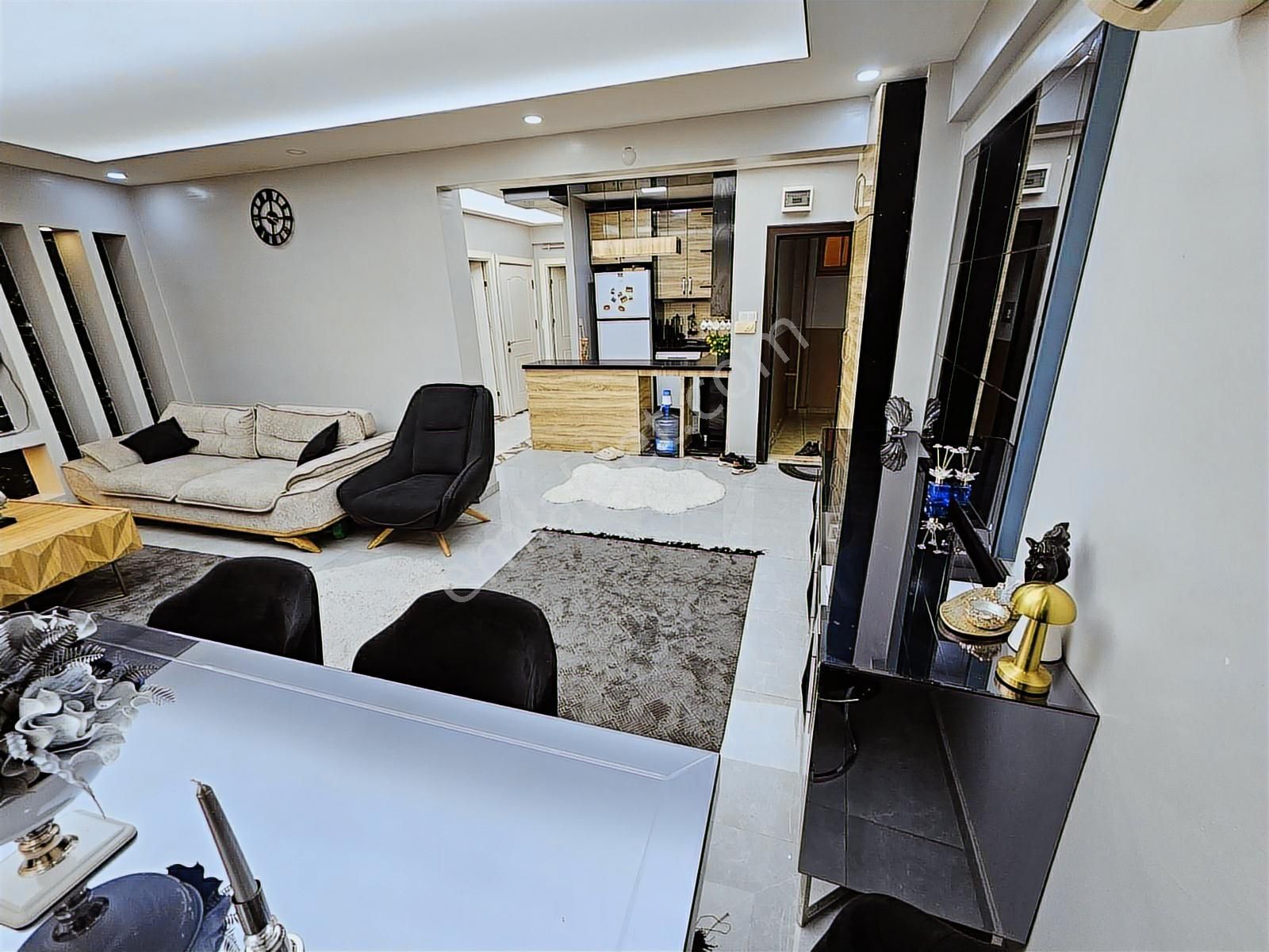 Kocamustafapaşa Merkezi Konum 3.kat 80mk 2+1 Fulyapılı 4.200.000 - Görsel 24