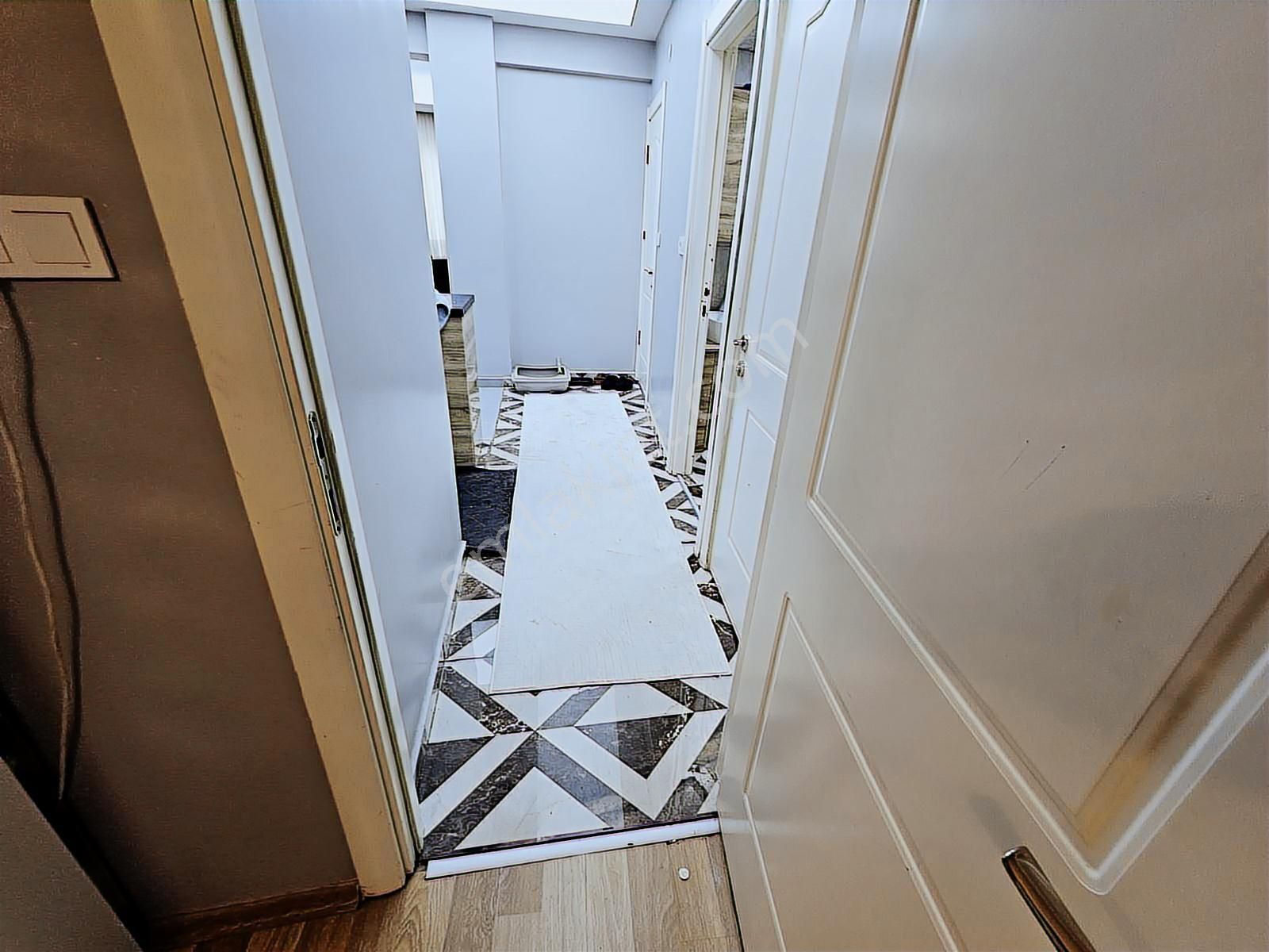 Kocamustafapaşa Merkezi Konum 3.kat 80mk 2+1 Fulyapılı 4.200.000 - Görsel 6