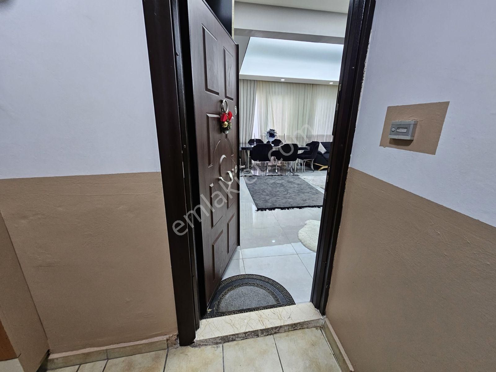 Kocamustafapaşa Merkezi Konum 3.kat 80mk 2+1 Fulyapılı 4.200.000 - Görsel 14