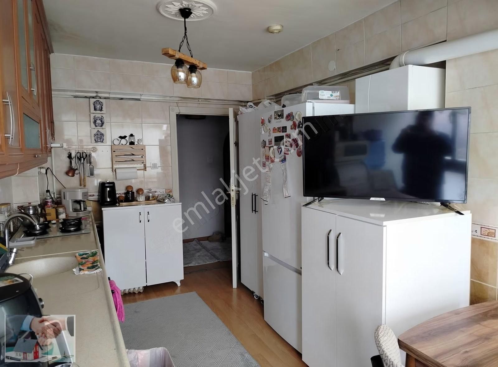 Uyanışta Asansörlü 3+1 Orta Kat ..manzaralı.. - Görsel 12