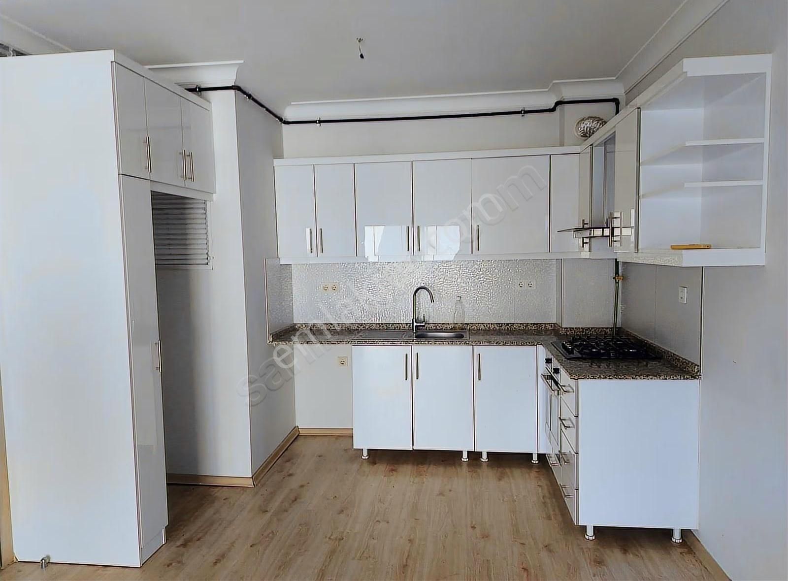 Nergiz Dedebaşı'nda Kiralık 2+1 Daire - Görsel 17