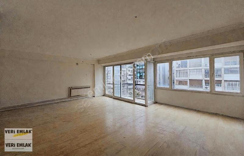Alsancak Gündoğdu Meydanı Yakını 3+1 6.kat Kiralık İş Yeri