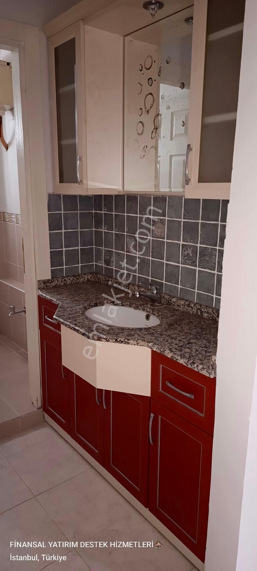 Ümraniye Armağanevler Mahallesi 2.kat 3+1 140 Metre Kiralık Daire Ev Ulaşım Konusunda - Görsel 2