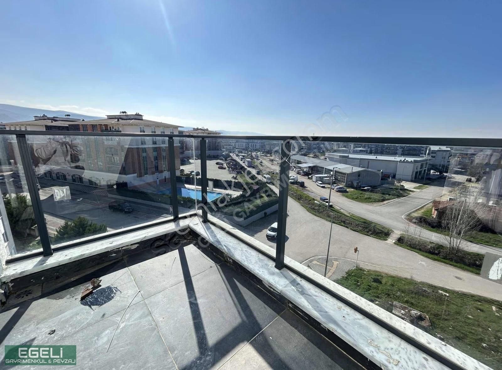 Egeli'den Akçalar'da Göl Manzaralı 3+1 Kiralık Dubleks Daire - Görsel 28