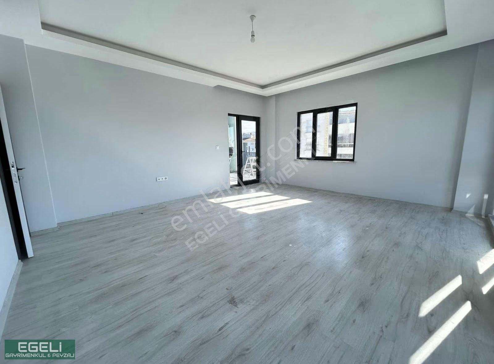 Egeli'den Akçalar'da Göl Manzaralı 3+1 Kiralık Dubleks Daire - Görsel 23