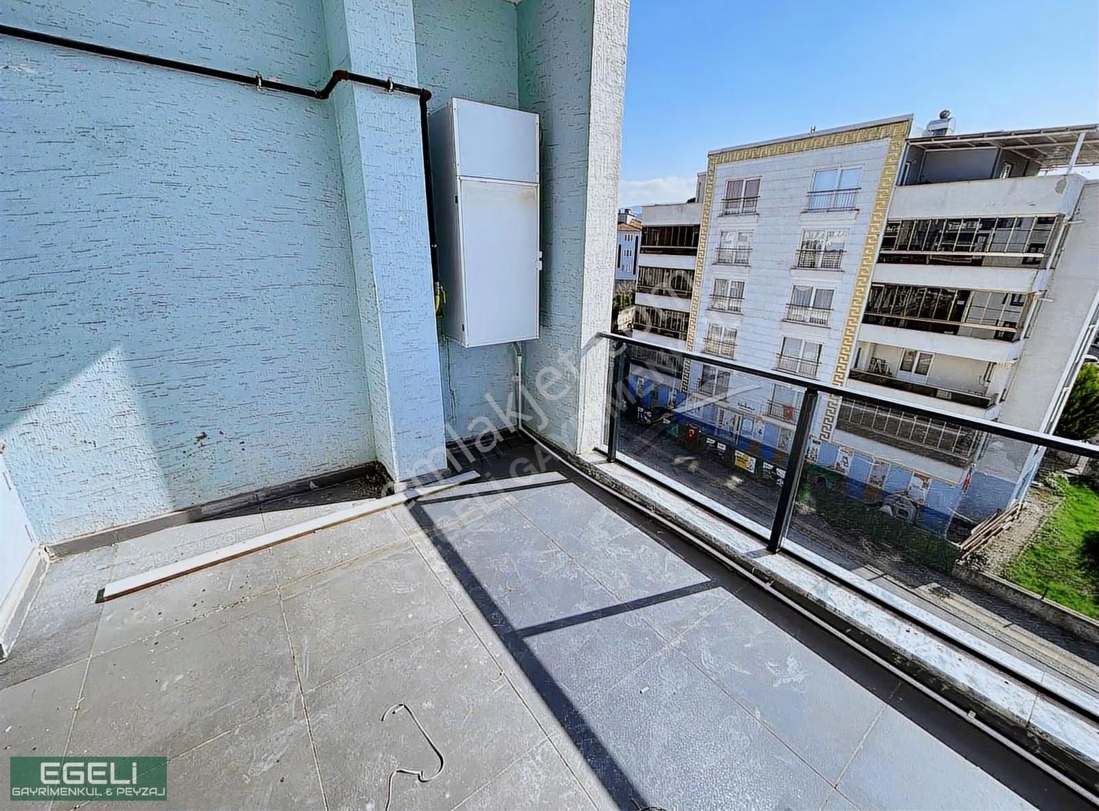 Egeli'den Akçalar'da Göl Manzaralı 3+1 Kiralık Dubleks Daire - Görsel 8