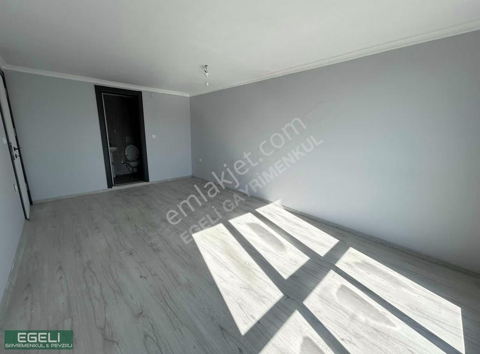 Egeli'den Akçalar'da Göl Manzaralı 3+1 Kiralık Dubleks Daire - Görsel 27
