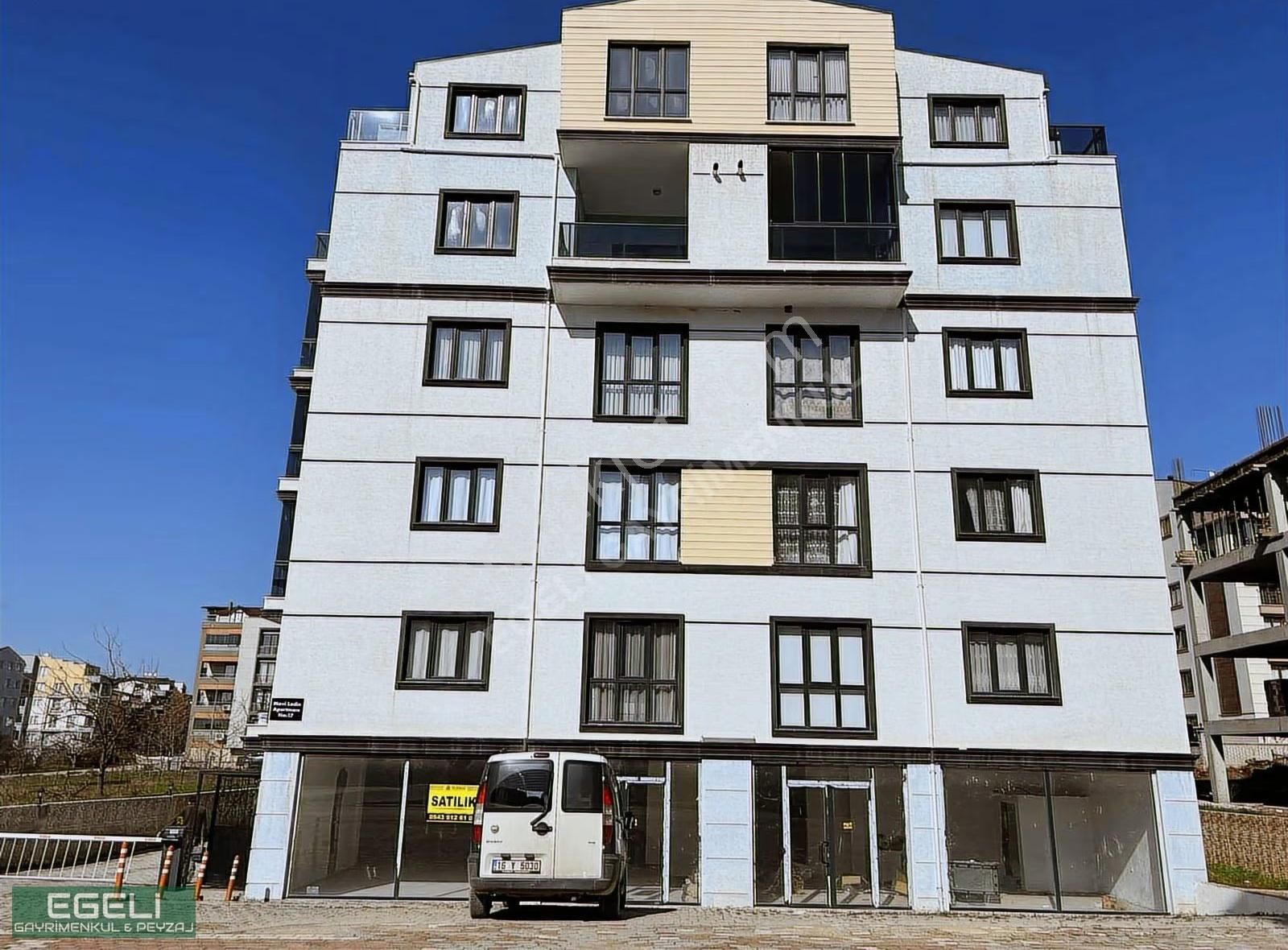 Egeli'den Akçalar'da Göl Manzaralı 3+1 Kiralık Dubleks Daire - Görsel 30