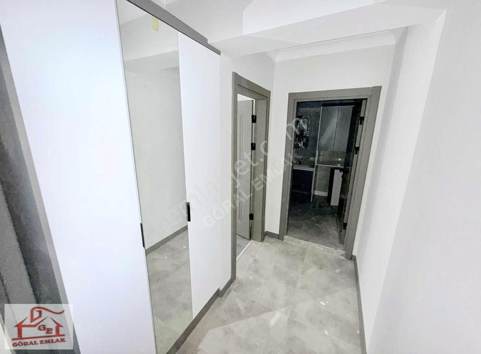 Muradiye Mh.cbü Yolu Özerinde Lüks Teraslı 2+1 Kapalı Mutfak - Görsel 23