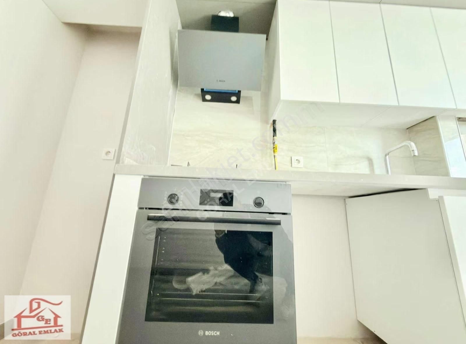 Muradiye Mh.cbü Yolu Özerinde Lüks Teraslı 2+1 Kapalı Mutfak - Görsel 15