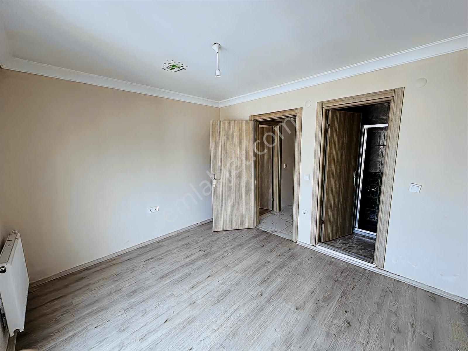 Yeni Mahalle Merkezi Konumda Kiralık Ebeveyn Banyo 2+1 Daire - Görsel 23